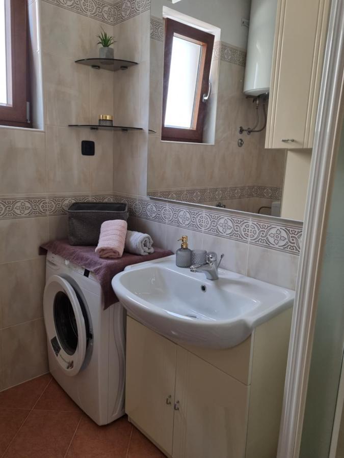 N&G Apartments Rovinj Extérieur photo