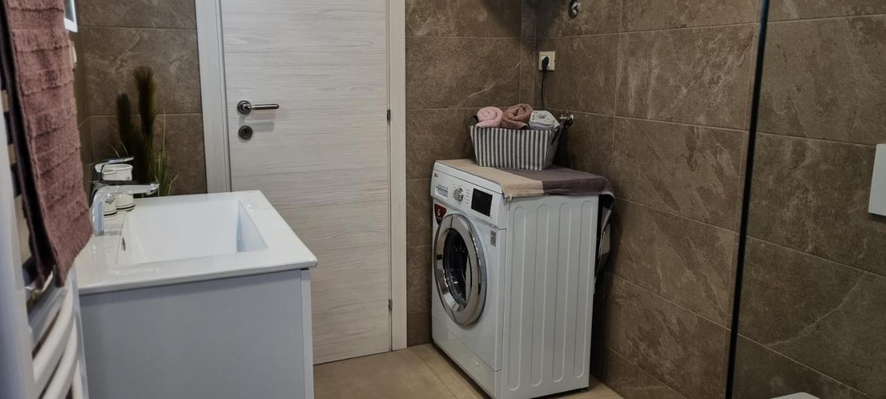 N&G Apartments Rovinj Extérieur photo
